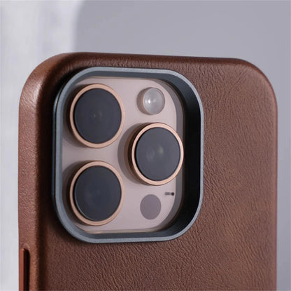 Case de Couro Nível Premium com Megasafe para iPhone 16 15 14