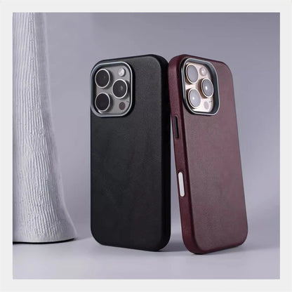 Case de Couro Nível Premium com Megasafe para iPhone 16 15 14