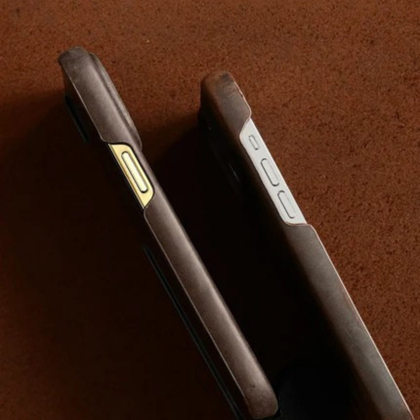 Capa de Couro Legitimo Nível Premium com MagSafe para iPhone 16 15